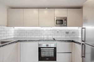 07-11-22 Interdesign - Low Res - kitchen - IMG_5578